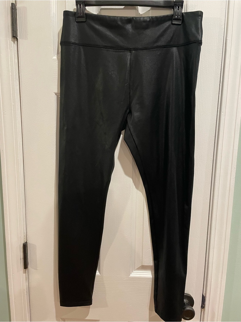 Wild Fable Black Faux Leather Look High Rise Leggings Women’s Large Shiny